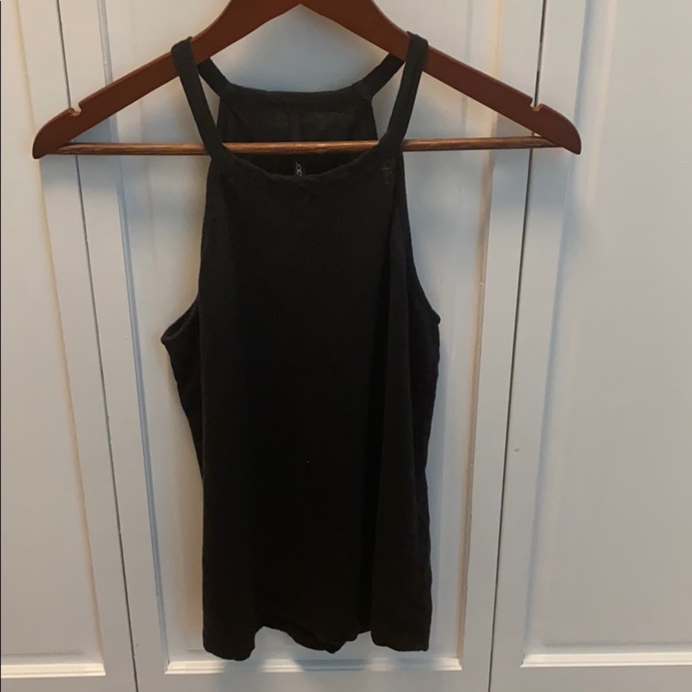Joe’s tank top